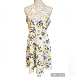 Almost Famous Floral Crocheted Halter Neck Dress XL Jrs